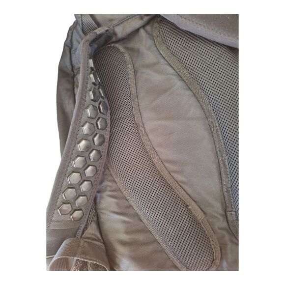 Ameribag Backpack Two Straps Book Tablet Bag Sturdy Travel Hiking Comfort NWOT - Picture 4 of 16